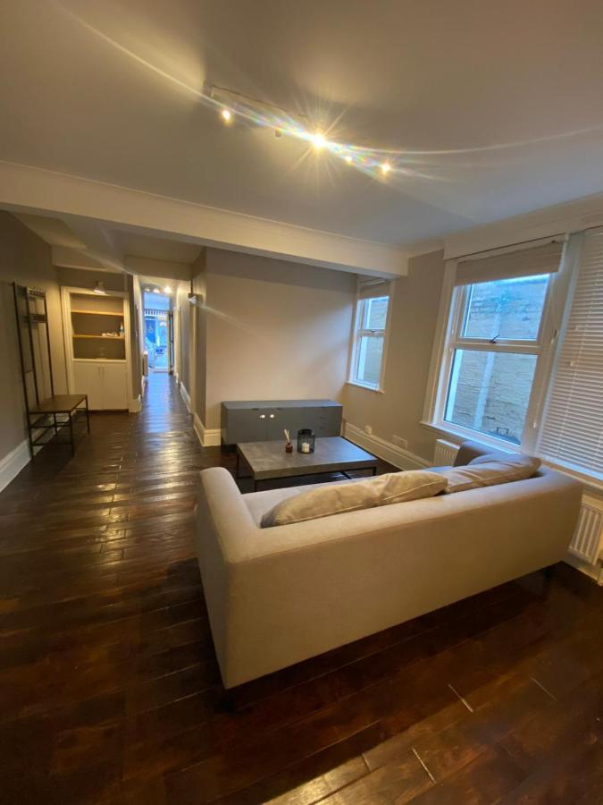 Spacious 2-Bed Apartment London Exteriör bild
